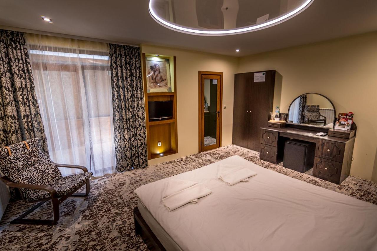 Tihiat Kut Complex 3*